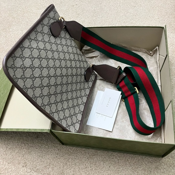 Gucci bag - Picture 2 of 2